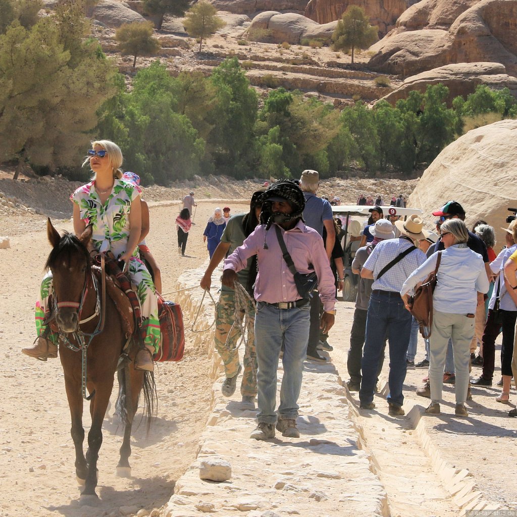 2022-10-14-WAHO-Tour-A-Petra-031-7D2-1015-al.jpg