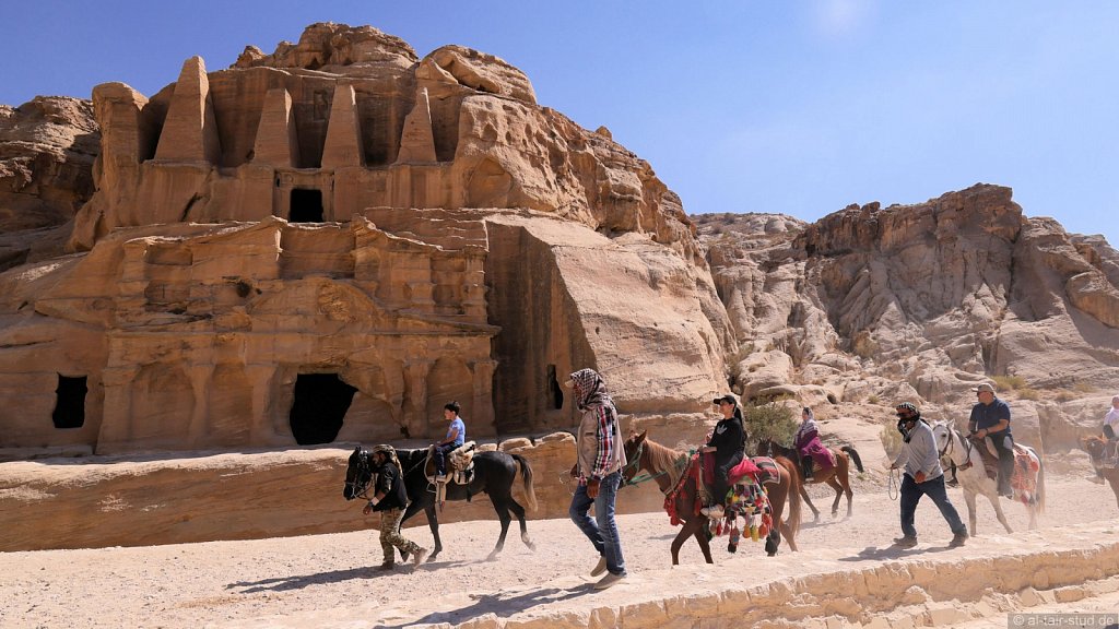 2022-10-14-WAHO-Tour-A-Petra-047-R5-51737-al.jpg