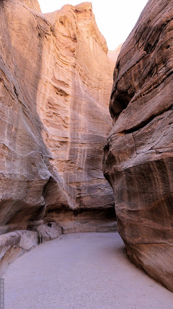 2022-10-14-WAHO-Tour-A-Petra-054-R5-51768-al.jpg
