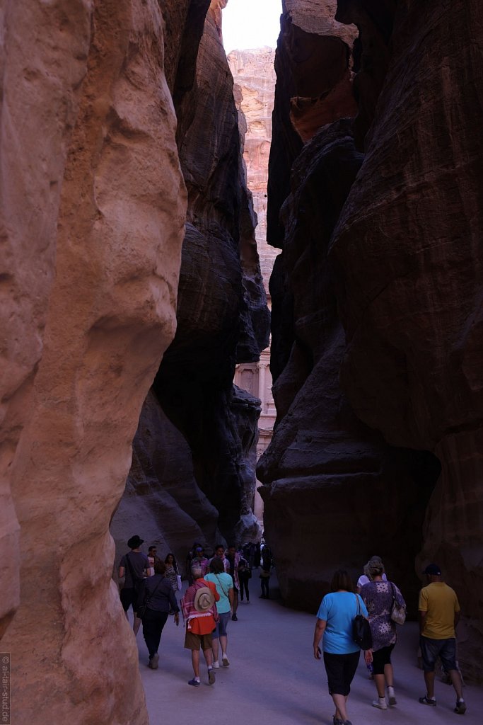 2022-10-14-WAHO-Tour-A-Petra-079-R5-51844-al.jpg