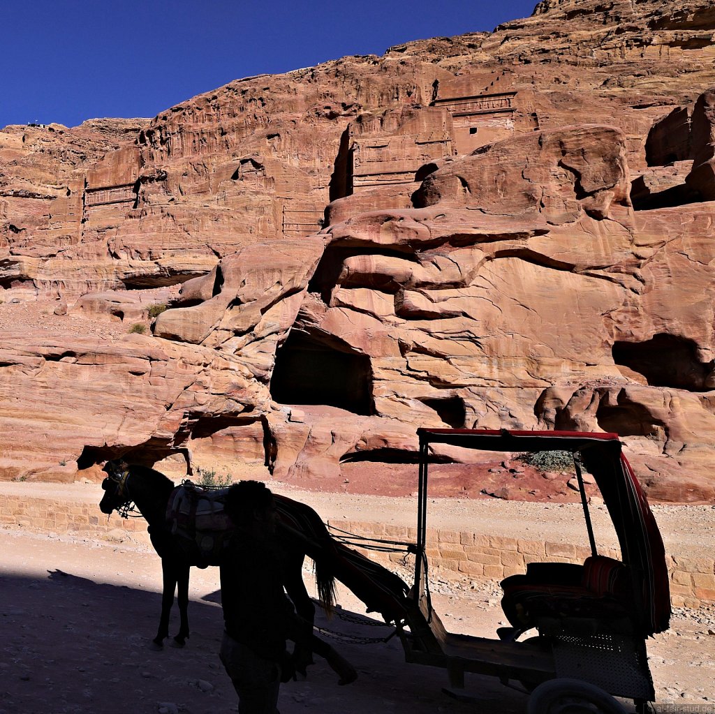 2022-10-14-WAHO-Tour-A-Petra-107-R5-51887-al.jpg