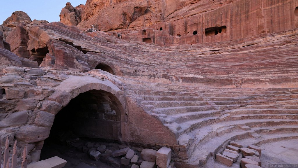 2022-10-14-WAHO-Tour-A-Petra-114-R5-51904-al.jpg